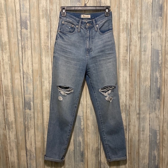 Madewell The Momjean in Gilford Wash: Ripped Edition | NWT| 23 | Ribcage Jeans - Picture 3 of 13